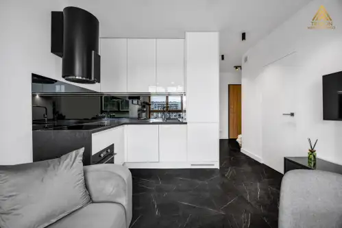 Warszawa ,  Goleszowska   5