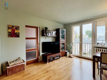 Łódź ,  Wawelska   3