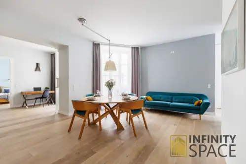 Warszawa ,  Floriańska   6