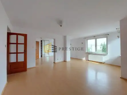 Warszawa ,  Rumiana   17