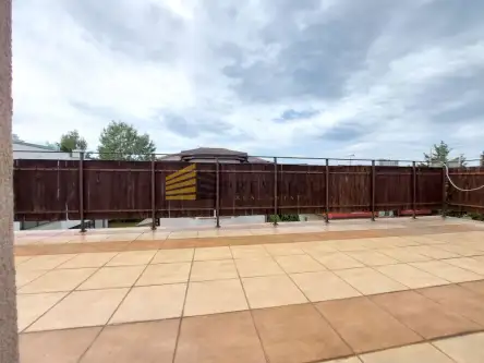 Warszawa ,  Rumiana   8