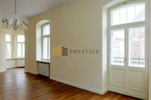 Warszawa ,  Stefana Okrzei   2