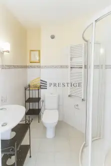 Warszawa ,  Łucka   9