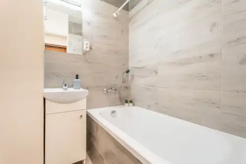 Szczecin ,  Włościańska   10