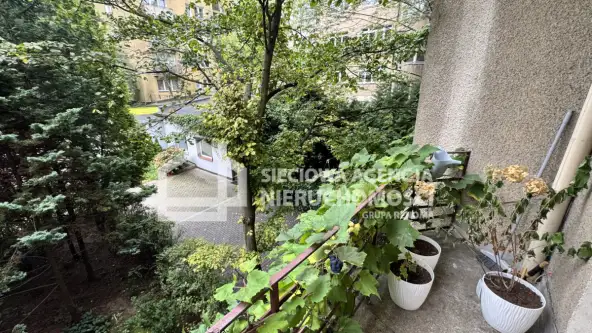 Gdynia ,  Świętojańska   11