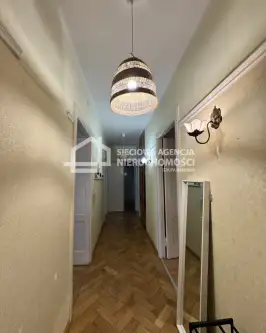 Gdynia ,  Świętojańska   9