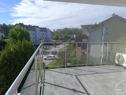 Gliwice ,  Dickensa   8