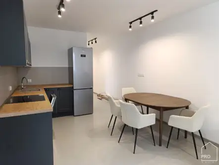 Gliwice ,  Dickensa   9