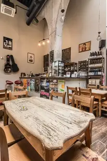 Gliwice ,  Dolnych Wałów   2