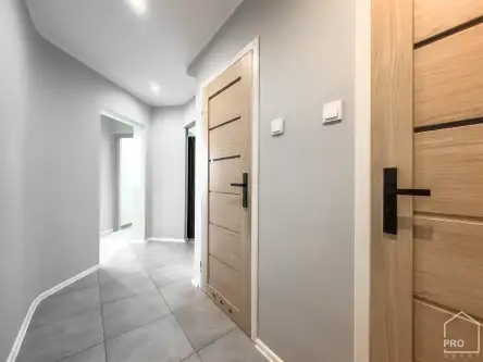 Katowice ,  Roździeńskiego   9