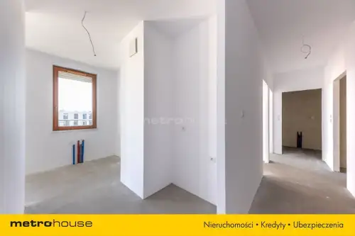 Warszawa ,  Holzera   16