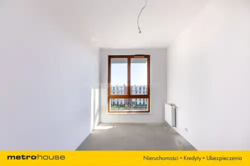 Warszawa ,  Holzera   5