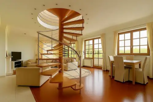 Warszawa ,  Leszczyny   2