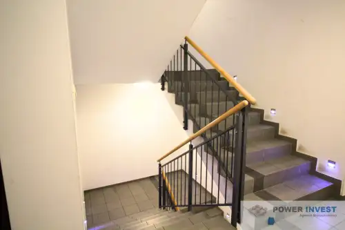 Kraków ,  Józefa Montwiłła-Mireckiego   8