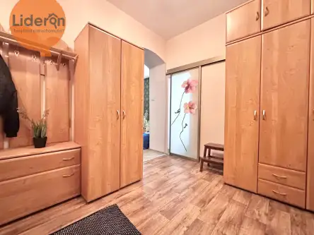 Łódź ,  Dębowa   15