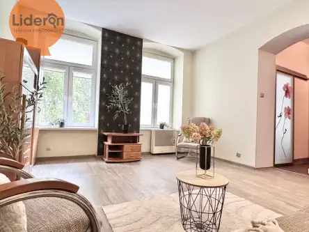 Łódź ,  Dębowa   2