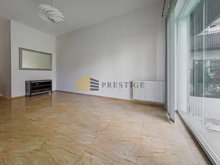 Warszawa ,  Lekka   10