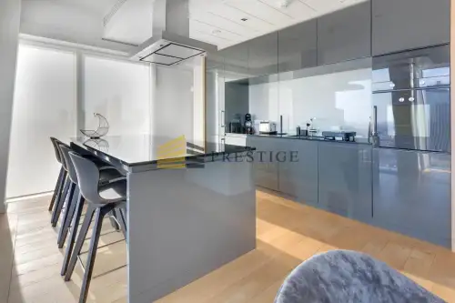 Warszawa ,  Złota   10