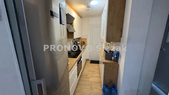 Oborniki śląskie ,  Trzebnicka   5