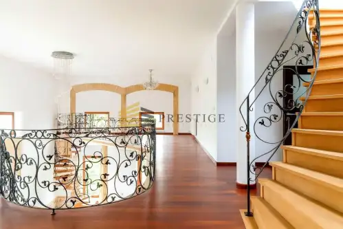 Warszawa ,  Bruzdowa   19