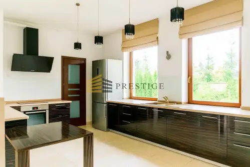 Warszawa ,  Bruzdowa   6