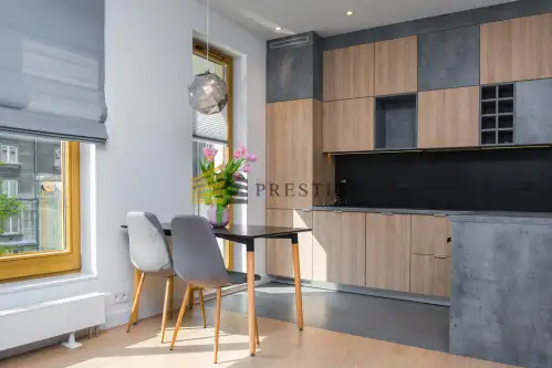 Warszawa ,  Wałowa   2