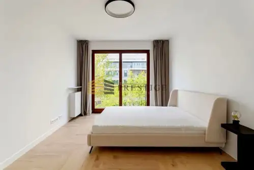 Warszawa ,  Grzybowska   7