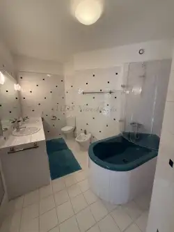 Warszawa ,  Wielicka   6