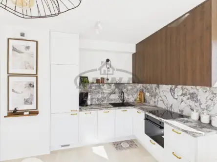 Bydgoszcz ,  Królowej Jadwigi   16