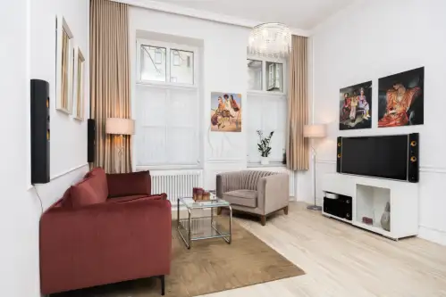 Poznań ,  Józefa Chełmońskiego   2