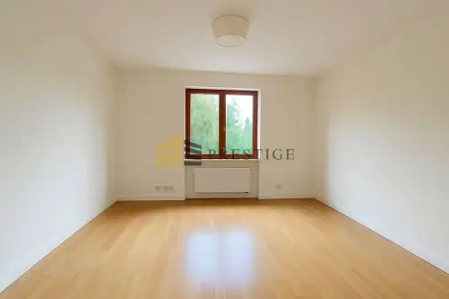 Warszawa ,  Płyćwiańska   10