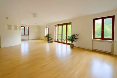 Warszawa ,  Płyćwiańska   2