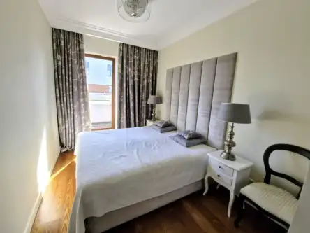 Warszawa ,  Prymasa Augusta Hlonda   5