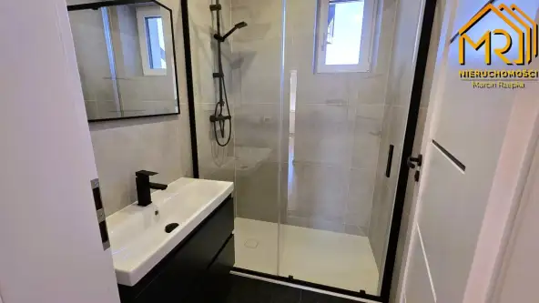 Tarnów ,  Pomidorowa   17