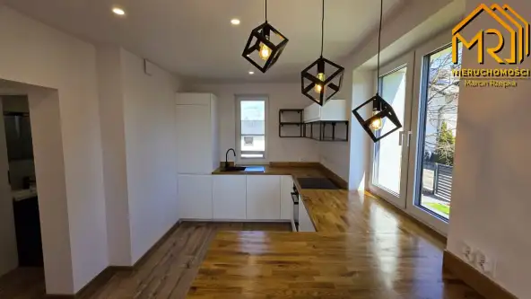 Tarnów ,  Pomidorowa   8