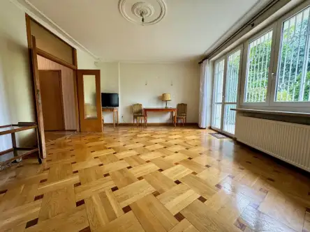 Warszawa ,  Czereśniowa   6