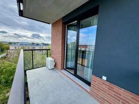 Warszawa ,  Oliwska   13