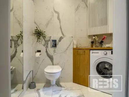 Kraków ,  Na Groblach   8