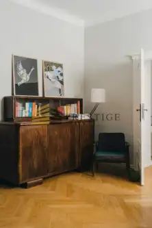 Warszawa ,  Flory   8