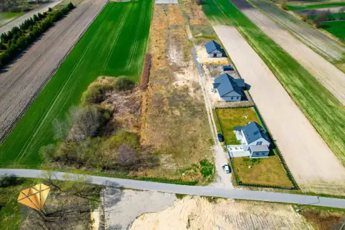 Tomaszów Lubelski   8