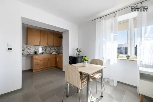 Kruszyn ,  Główna   6