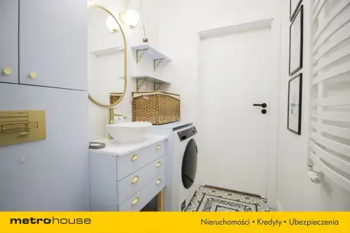 Pabianice ,  Pułaskiego   13