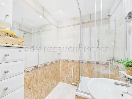 Olsztyn ,  Pstrowskiego   17