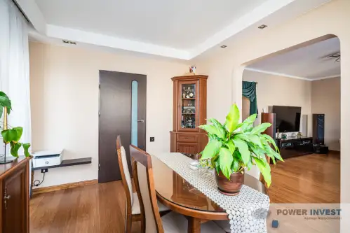 Kraków ,  Myśliwska   4