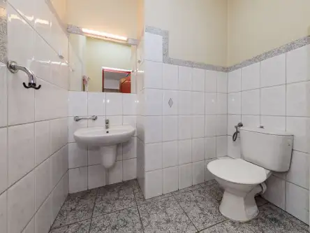 Warszawa ,  Żelazna   13