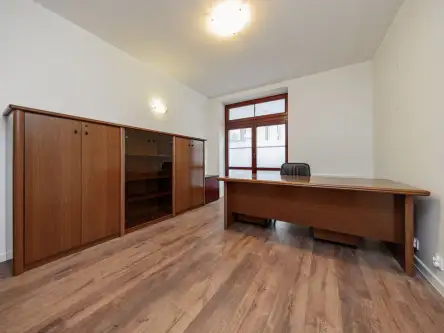 Warszawa ,  Żelazna   4