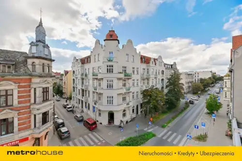 Toruń ,  Mickiewicza   19