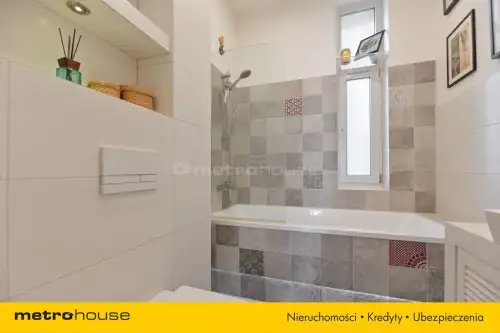 Toruń ,  Mickiewicza   9