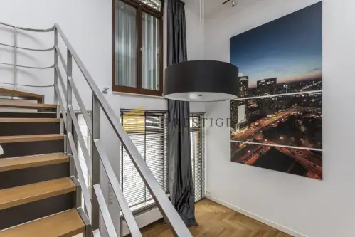 Warszawa ,  Sielecka   4