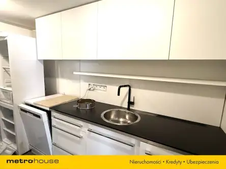 Warszawa ,  Rakowiecka   12